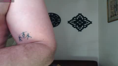 Snapshot of tony_white_7 chatting on April 13, 11:54 pm TONY online show from April 13, 11:54 pm