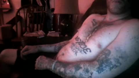 Snapshot of tonybeesy1 chatting on June 14, 7:54 am tonybeesy online show from June 14, 7:54 am