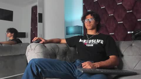 Tony Benedetti online show from February 11, 8:36 pm