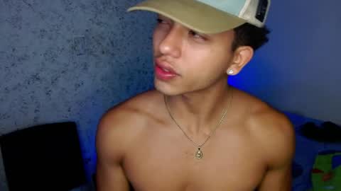 tonydesire_ online show from June 9, 7:36 pm