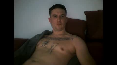 tonystrawberry online show from March 11, 10:38 pm