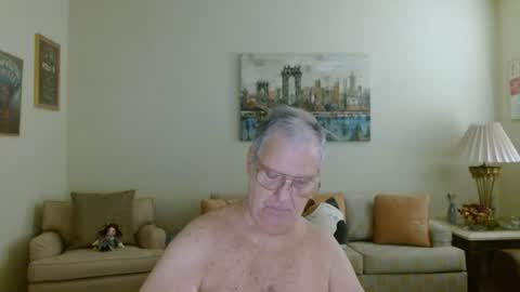 Snapshot of tonysview12000 chatting on July 23, 12:13 am tonysview12000 online show from July 23, 12:13 am