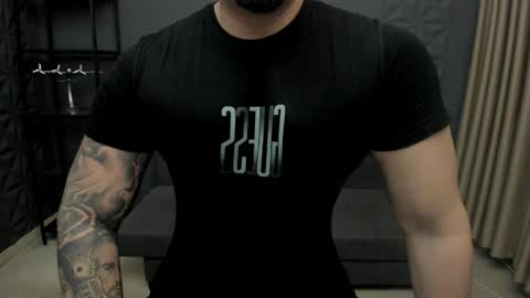 TonyWilcox online show from November 11, 6:24 am