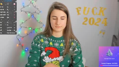 Snapshot of tooboringgirl chatting on December 12, 9:37 pm Alisson online show from December 12, 9:37 pm