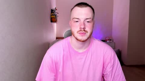 Snapshot of toohornyserj chatting on November 1, 8:33 pm toohornyserj online show from November 1, 8:33 pm