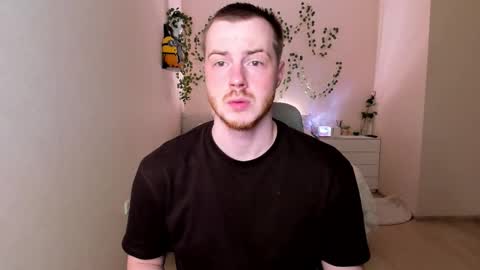 Snapshot of toohornyserj chatting on November 21, 8:29 pm toohornyserj online show from November 21, 8:29 pm