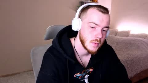 toohornyserj online show from March 27, 8:19 pm