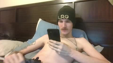 Snapshot of tootall803 chatting on December 2, 3:26 am TooTall803 online show from December 2, 3:26 am