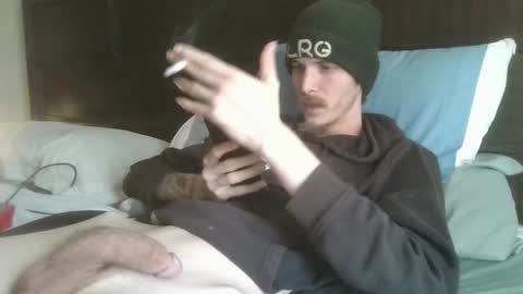 Snapshot of tootall803 chatting on December 13, 6:05 pm TooTall803 online show from December 13, 6:05 pm