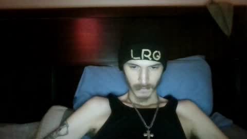 Snapshot of tootall803 chatting on February 4, 4:26 am TooTall803 online show from February 4, 4:26 am