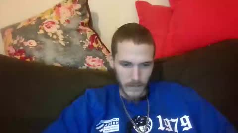 Snapshot of tootall803 chatting on October 20, 2:39 pm TooTall803 online show from October 20, 2:39 pm