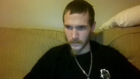 Snapshot of tootall803 chatting on November 22, 9:19 am TooTall803 online show from November 22, 9:19 am