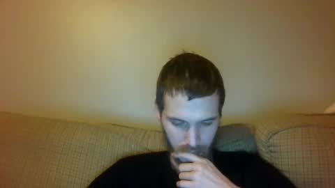 Snapshot of tootall803 chatting on November 23, 10:31 pm TooTall803 online show from November 23, 10:31 pm