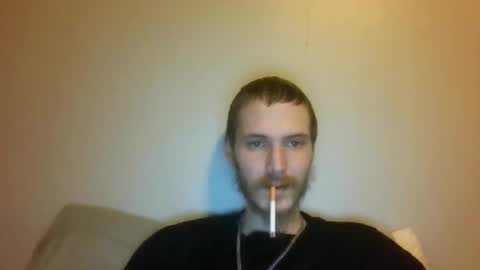 Snapshot of tootall803 chatting on November 25, 2:44 am TooTall803 online show from November 25, 2:44 am