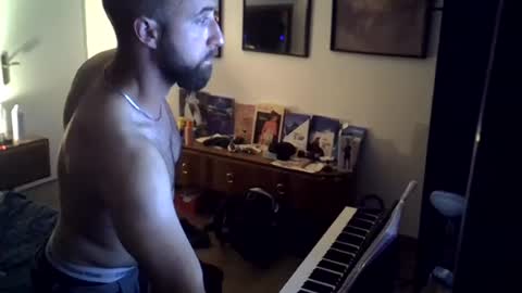tootsybird69 online show from July 6, 11:29 pm