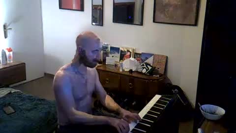 tootsybird69 online show from July 31, 7:24 pm