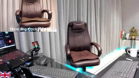 topalphaboss online show from February 3, 11:21 pm