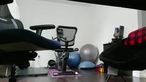 Top Floor Temptress online show from October 30, 5:46 pm