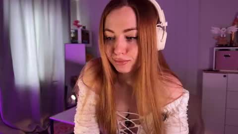 Lina  Next stream January 4  11am UTC 0 online show from February 13, 7:59 am