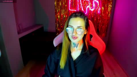 tora online show from December 10, 7:54 pm