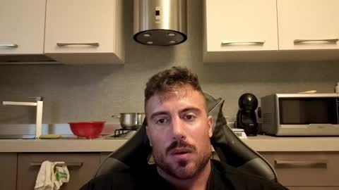 toro_arrapato online show from November 7, 3:01 pm