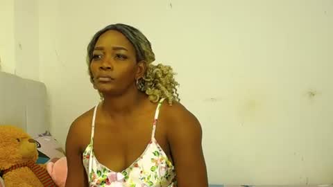 tory_montannaxx online show from June 23, 5:05 am