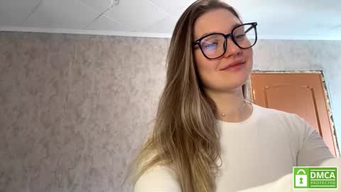 Anita online show from March 7, 10:45 am