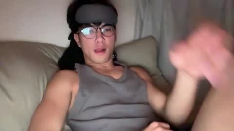 Karo online show from February 14, 8:49 pm