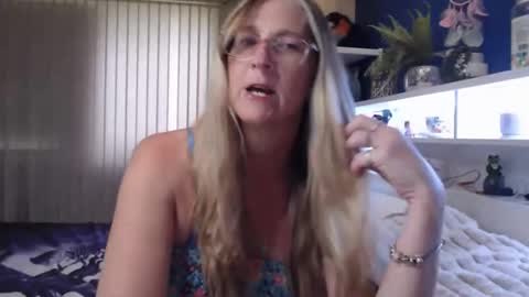 Milly online show from March 5, 12:39 am