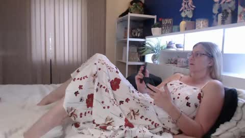 Milly online show from June 9, 11:38 pm