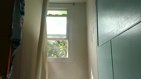 totallyawesome_65 online show from September 28, 4:45 pm