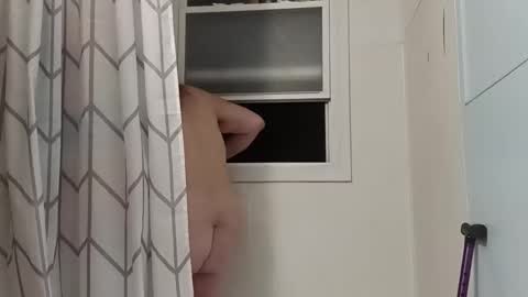 totallyawesome_65 online show from February 18, 11:50 am