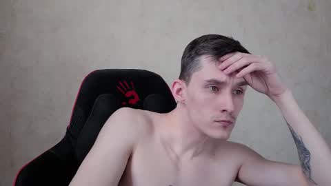 Snapshot of touch_me8 chatting on March 25, 7:03 am Arti online show from March 25, 7:03 am