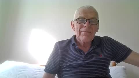 touche5656607203 online show from March 18, 3:48 pm