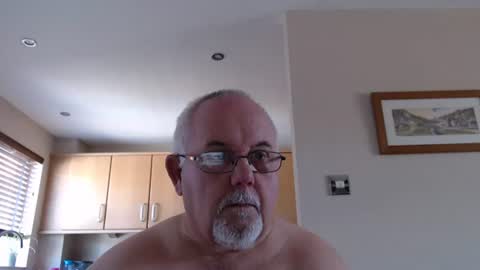 Snapshot of touchwood25 chatting on June 13, 12:36 pm TOUCHWOOD25 online show from June 13, 12:36 pm