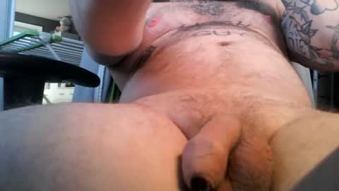 Snapshot of toughguy1488 chatting on December 1, 7:24 am toughguy1488 online show from December 1, 7:24 am