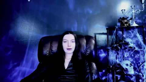 toxicdomme online show from April 9, 5:29 pm