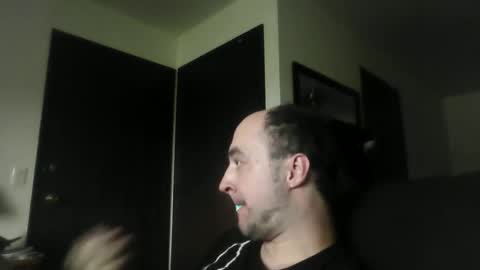Snapshot of toxicfumes83 chatting on June 10, 6:40 pm toxicfumes83 online show from June 10, 6:40 pm