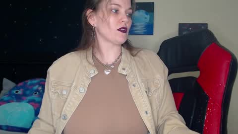 Lilly Miss Mistress Goddess Maam Queen Boss online show from January 3, 9:25 am