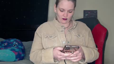 Lilly Miss Mistress Goddess Maam Queen Boss online show from January 20, 9:03 am