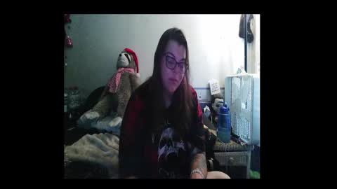 Toxiclove1311 online show from September 18, 5:37 pm