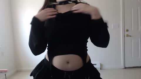 toxikink online show from May 4, 7:32 pm
