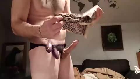 trackisback online show from December 14, 3:12 am