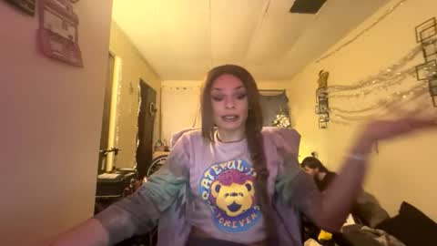 tracy227 online show from December 19, 7:37 am