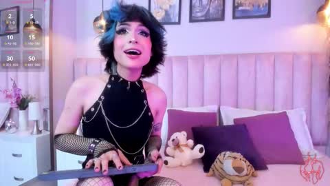 Snapshot of tracy_lee_ chatting on March 25, 8:15 pm Tracy online show from March 25, 8:15 pm