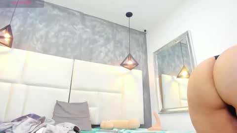 Snapshot of tracy_wright chatting on March 8, 2:04 am Tracy Wright online show from March 8, 2:04 am