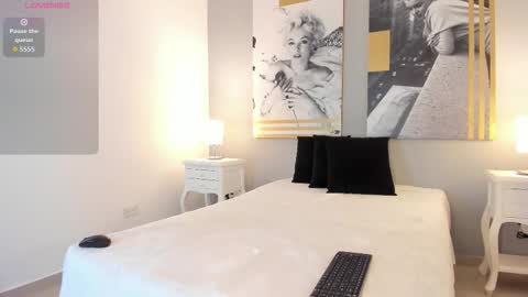 Snapshot of tracydaviss chatting on September 23, 12:19 pm Tracy online show from September 23, 12:19 pm