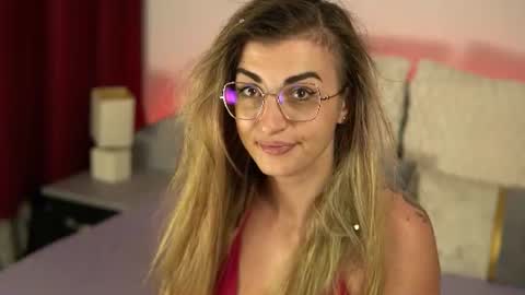 Tracy online show from July 19, 8:12 pm