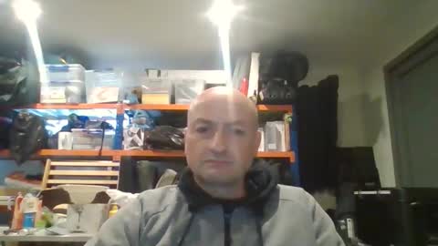 tradiedan2023 online show from December 15, 12:37 am