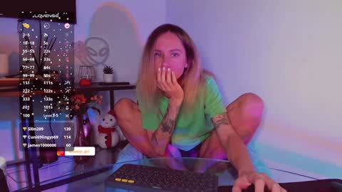 Snapshot of trafka_murafka chatting on December 4, 1:47 am Hey my name is Kiri Kiri online show from December 4, 1:47 am